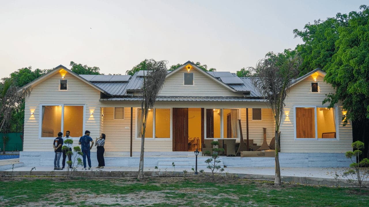 Luxury Farm House Greater Noida - Image 1
